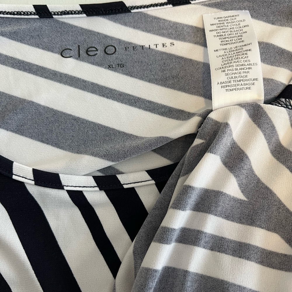 Cleo petites top - Picture 2 of 3